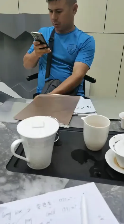 On August 2nd,Kazakhstan Clients Visit Jiashuncai Factory to Discuss Aluminum Composite Panel Order On August 2nd,Kazakhstan Clients Visit Jiashuncai Factory to Discuss Aluminum Composite Panel Order